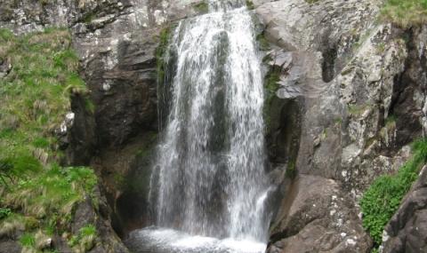 Турист падна от Смолянските водопади - 1