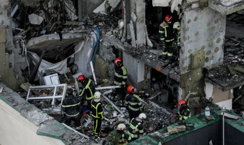 Жертвите на вчерашните руски удари срещу Киев станаха пет - 1