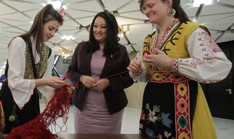 Лиляна Павлова: Не съм казвала, че емигрантите са алчни - 1