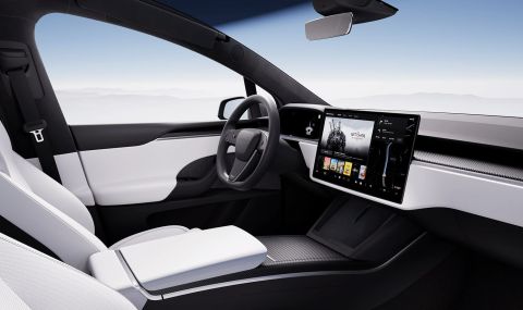 Tesla върна „нормалния“ волан за Model S и X - 1