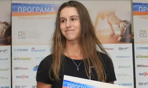 Гергана Топалова спаси два мачбола и продължи напред в Орландо - 1