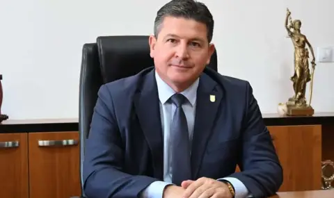 Водачът на листата на ДПС в Силистра Неждет Джевдет се отказа от Народното събрание и остава кмет - 1