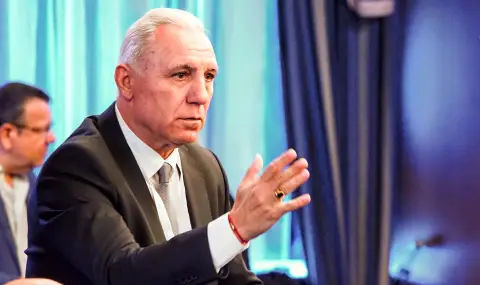 Ето какво направи Христо Стоичков в памет на Трифон Иванов - 1