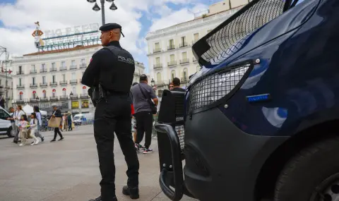 Откриха тялото на човек, загинал при вчерашната експлозия в бар в Мадрид - 1