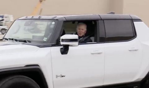 Президентът на САЩ подкара електрическия Hummer (ВИДЕО) - 1