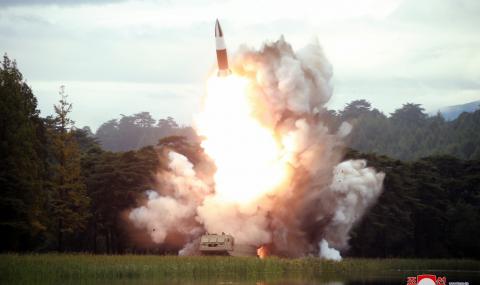 Северна Корея разработва ракета с непредсказуема траектория - 1