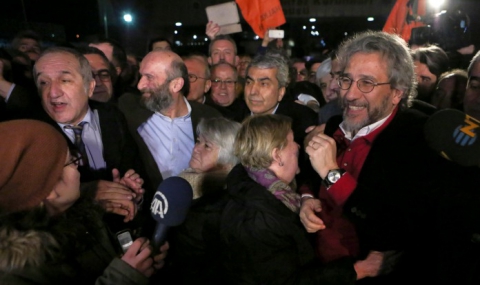 Освободиха турските журналисти - 1