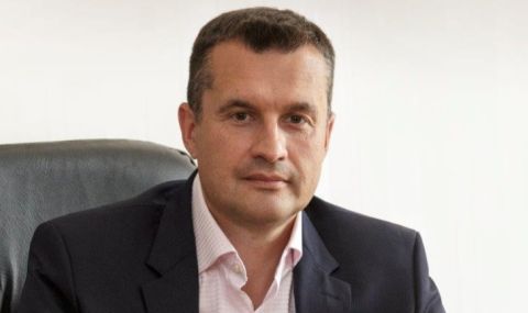 Калоян Методиев: БСП е категорична опозиция - единствената, която може да има претенции да управлява ВИДЕО - 1