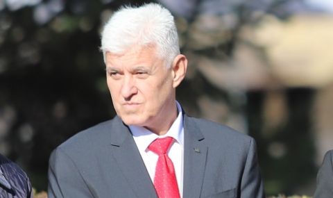 Димитър Стоянов отговори на Бориславова: Светло бъдеще с лъжи не се гради! - 1