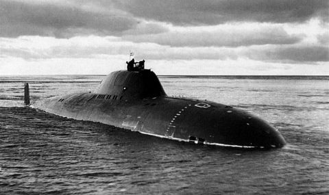 Каква беше силата на съветската атомна подводница Проект 705 "Лира" - 1