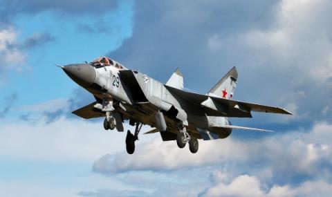Продават МиГ-18 за 10 000 евро - 1