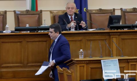 Асен Василев: Парламентът прояви отговорност - 1
