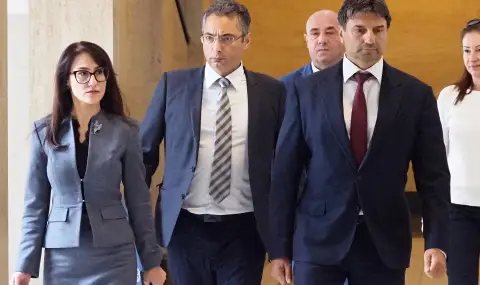 Инспекторите от ДАИ ползвали Google преводач, за да поискат подкупа от екипа на Роби Уилямс - 1