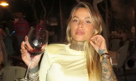 Папарак намери кусур на съпруга на доскорошен защитник на Милан - 1