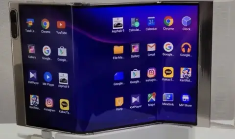 Дългоочакваният Galaxy TriFold може и да не се появи в Европа - 1