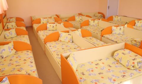 Утре отварят детските градини, яслите и училищата за ученици до 4 клас - 1