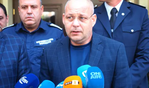 Оперативният щаб в МВР: Четири големи пожара горят в страната- в Лесово, Илинденци, Трънско и русенското село Николово - 1