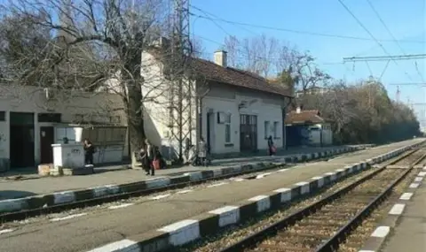 Трагедия в София: Влак блъсна жена край Горна баня - 1