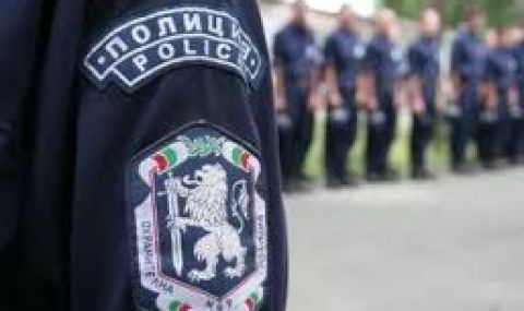 Синдикатът на полицаите: Не уволнявайте колегите от Сандански - 1