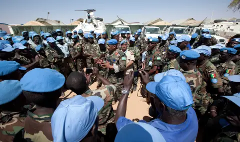 Над 1000 души са загинали при свлачище в суданския регион Дарфур - 1