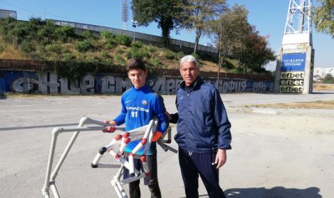 Вратарят на Левски, преминал във Фиорентина, е бил конкуренция със сина на Тити Папазов - 1