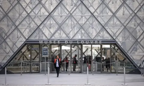 Лувърът увеличава цените на билетите си за посетители извън ЕС и ЕИП - 1