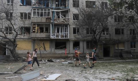 Обстрелвани са два района на Донецк - 1