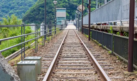 EC proposes high-speed railway line Sofia-Athens: journey in 6 hours instead of 13  - 1