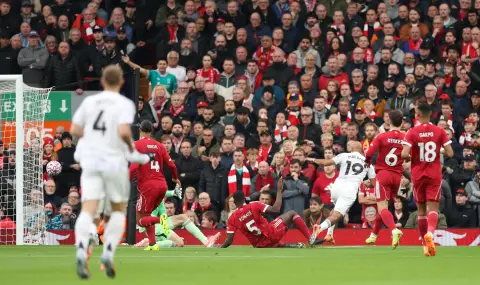 Manchester United deepened the crisis in Liverpool  - 1