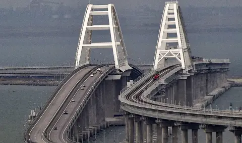 Russia Stops Using Crimean Bridge  - 1