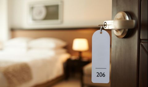 Хотели включват бързи тестове за COVID в празничните си пакети - 1