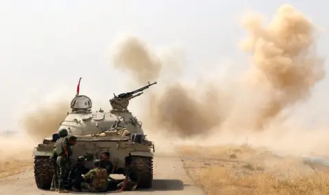 Турските военни заловиха в Северен Ирак близо 500 автомата "Калашников" - 1