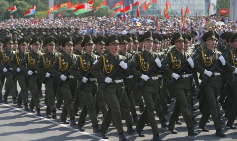 Беларус: Денят на независимостта снимка #2