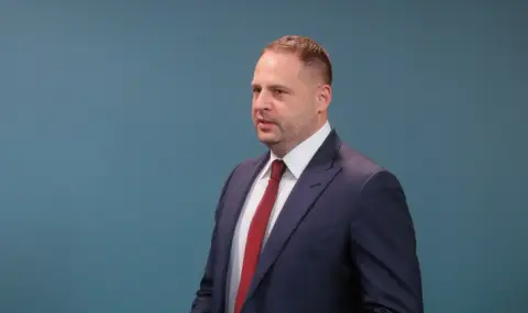 Зеленски извади Ермак от състава на Съвета за национална сигурност и отбрана и Щаба на върховния главнокомандващ - 1