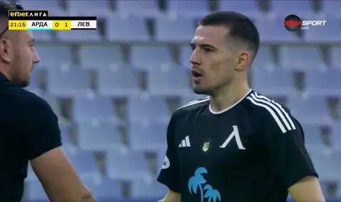 The tough negotiations between Levski and Rakuv for Marin Petkov continue  - 1