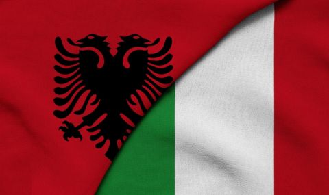 Споразумението на Италия с Албания за мигрантите е изправено пред препятствия и бюрокрация - 1