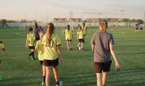 УЕФА засне филм в България  - 1