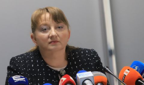Сачева: Всяка партия извлича дивиденти от антикризисните мерки - 1
