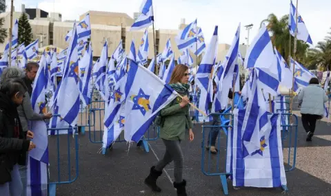 The New York Times: Белият дом се опасява, че Нетаняху може да провали мирния план на Тръмп за Газа - 1