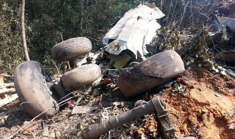 Самолет с висши държавници се разби в Лаос - 1