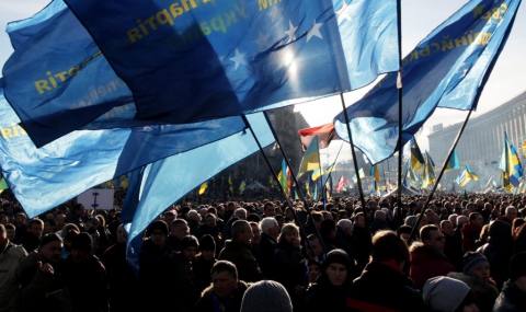 ЕС прекъсва работата по търговското споразумение с Украйна - 1