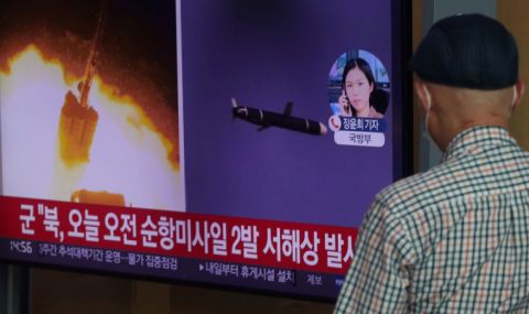Северна Корея отново изстреля балистична ракета - 1