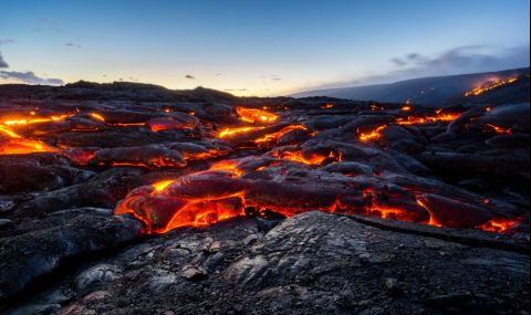 Учени бият тревога: мощно изригване на вулкан може да ни унищожи - 1