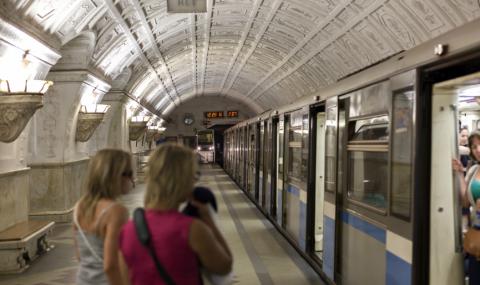 Влак уби жена в московското метро - 1