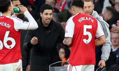 Арсенал загуби точки срещу последния с късен гол - 1