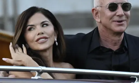 Джеф Безос пусна брада и стана за смях - 1