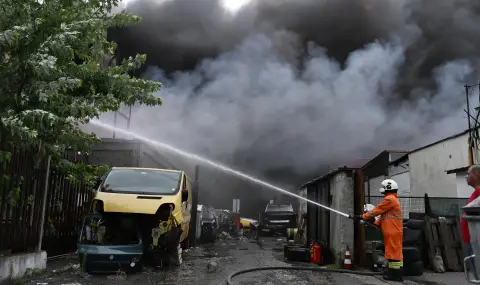 Качеството на въздуха в София след пожара край "Люлин" е добро: няма никакъв риск за гражданите