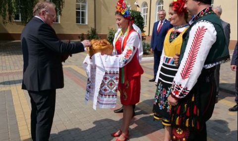 Светлан Стоев: Българите в Украйна сближават страните ни и обогатяват връзките ни - 1