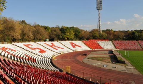 Фенове на ЦСКА бесни заради стадион "Българска армия" - 1