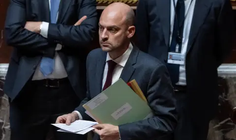 Френският външен министър започна регионална обиколка с визита в Дамаск - 1